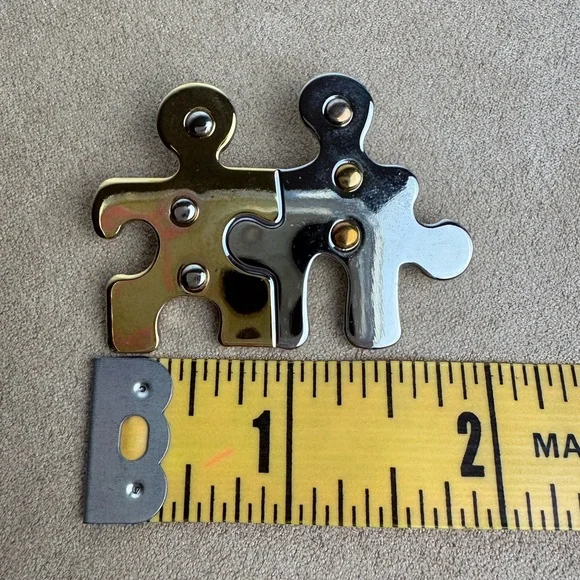 VINTAGE PIN BROOCH PUZZLE PIECES - Picture 3 of 5